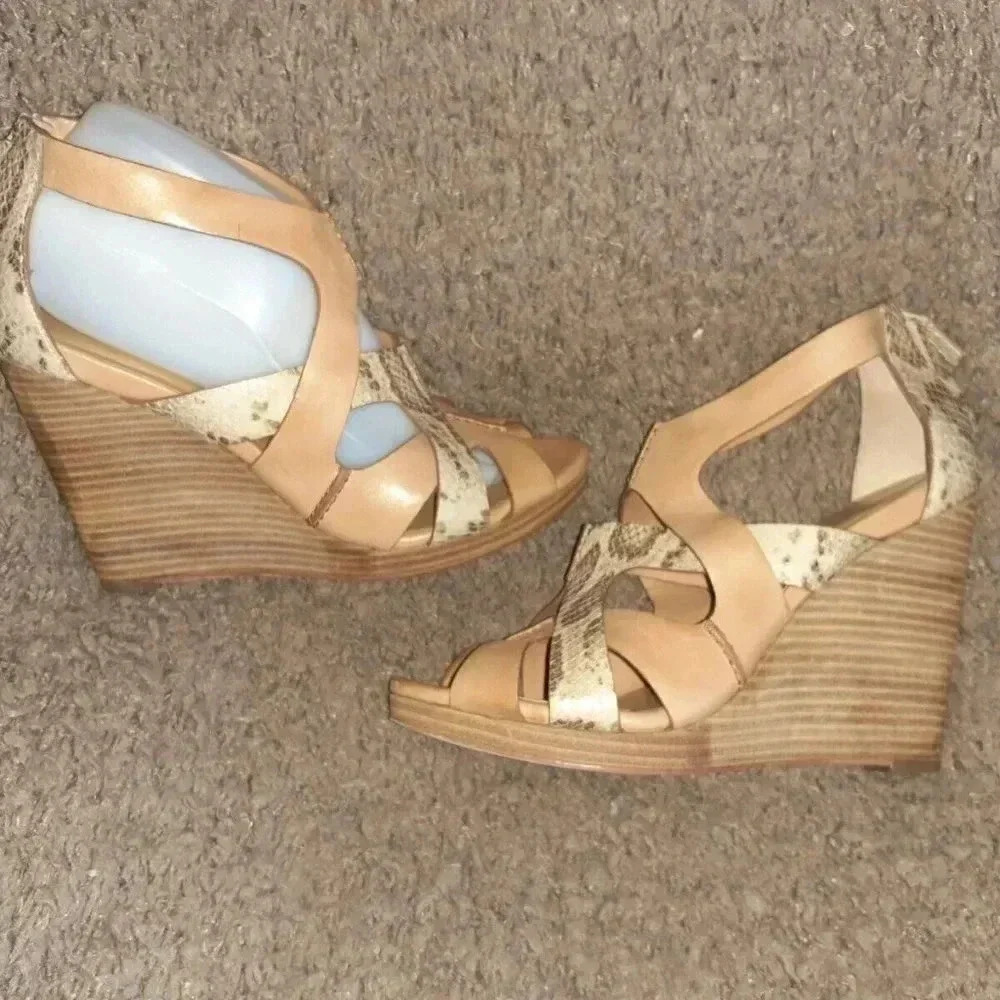 COLE HAAN AIR-Kimry- Leather Beige Snake Print Wedge Sandal-SZ 10-Excellent